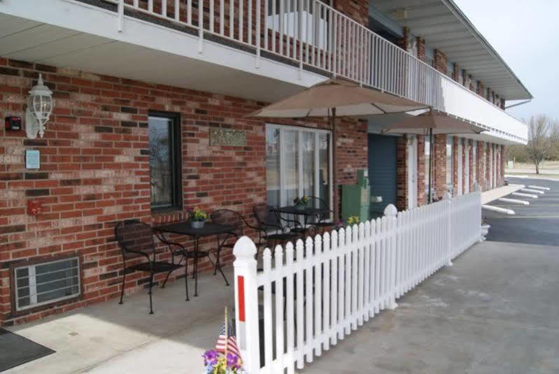 Twelve Oaks Inn Branson Exterior foto